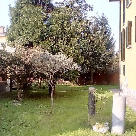 Locanda I Tarocchi Vailate Екстер'єр фото